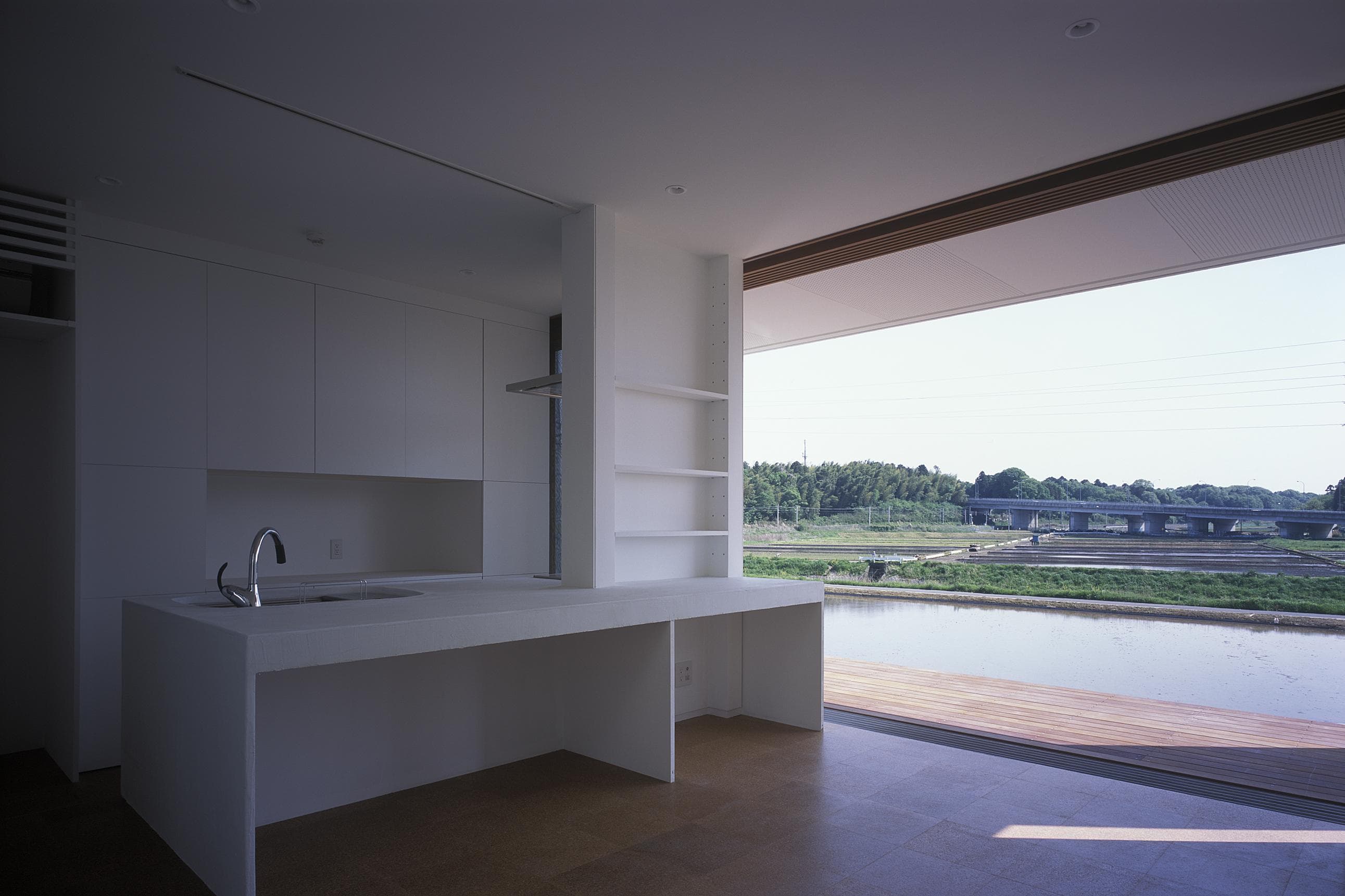 Case Study Court-House 1 (小さな広い家)